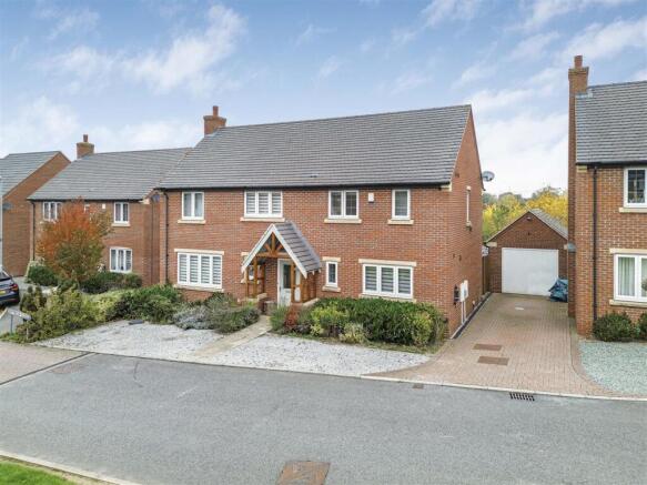 1 Buttercup Close