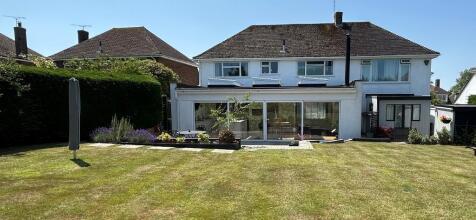 Homewood Road, Tenterden, Kent, TN30 7AU