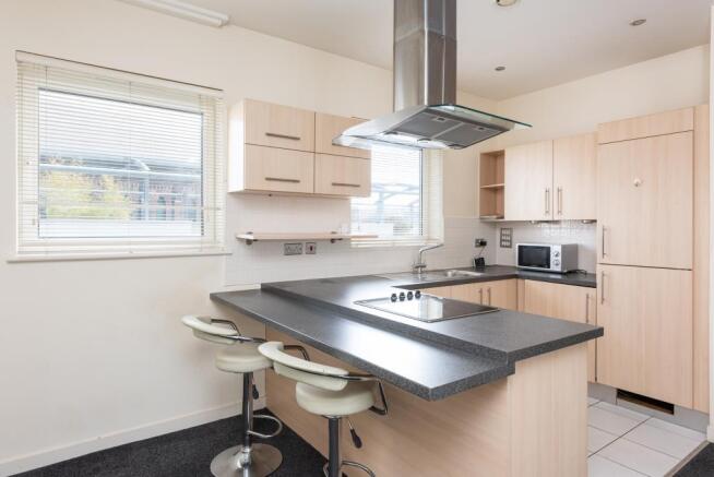 Sheffield Court-23_lge