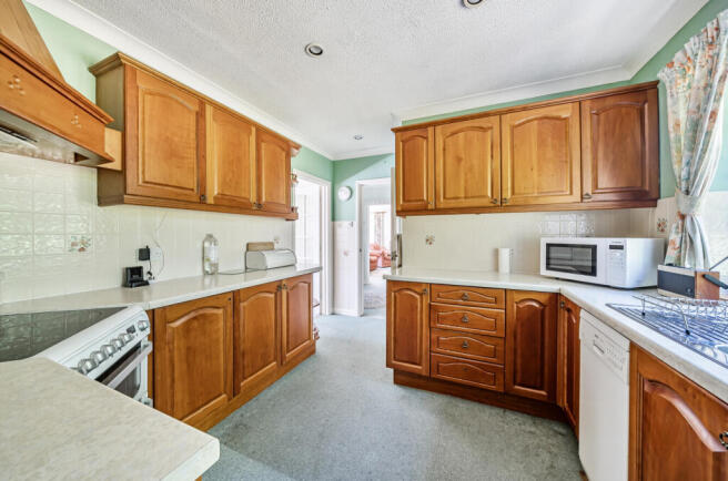 1321190-6-686eac0...