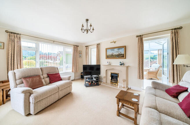 1334860-3-689c939...