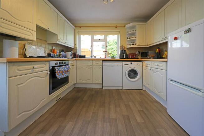 nicholas james crescent drive  kitchen.jpg