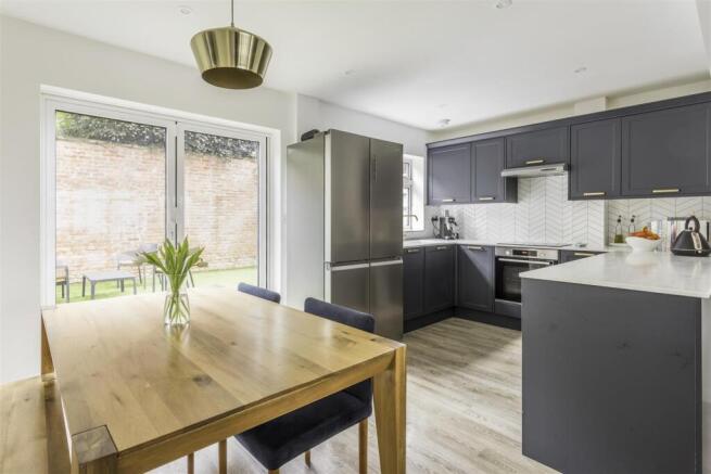 25 Westbourne Place-3.jpg