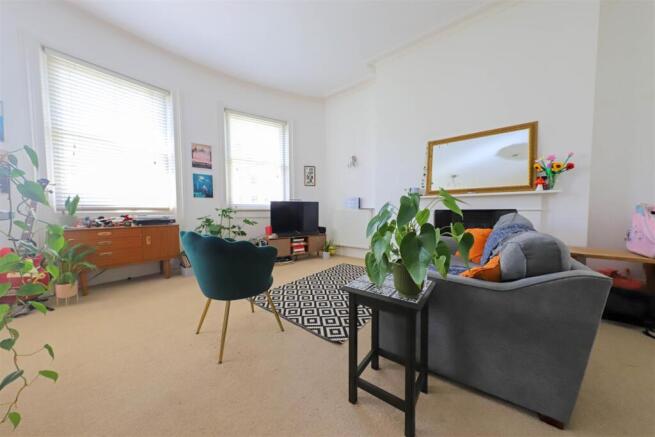nicholas james brunswick place livingroom_.jpg