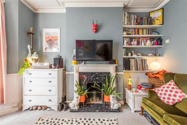 Flat 1, 73 Queens Park Road_8.jpg