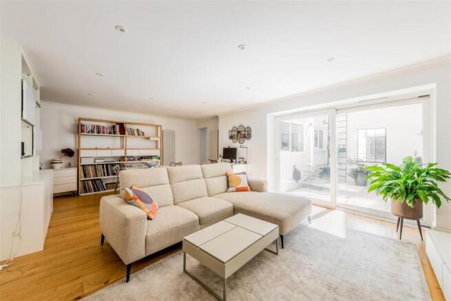 Flat 1, 37 Montpelier Crescent-4.jpg