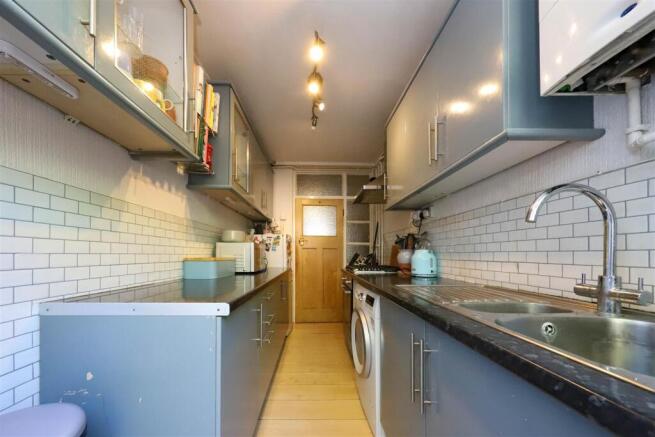 nicholas james grange court kitchen_.jpg