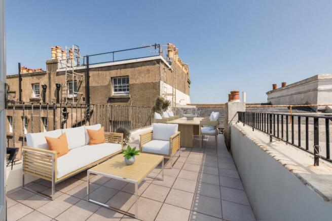 Flat 16, 5-6 Sussex Square-15 copy (Portal Size).j