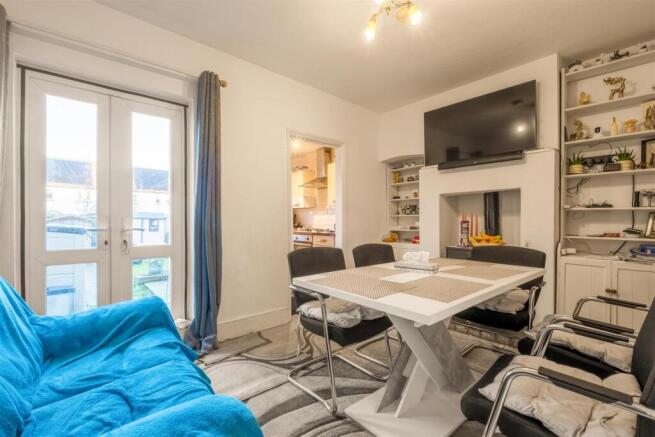 43 Eastbrook Road-4.jpg