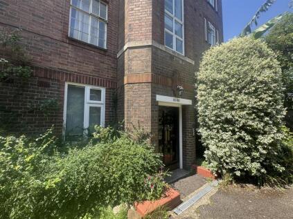 Rosemary Gardens, Mortlake, London