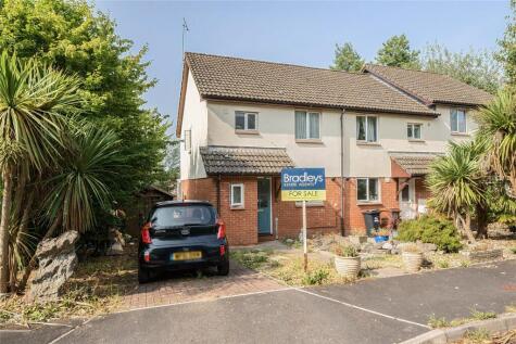 Queen Elizabeth Drive, Crediton, Devon, EX17