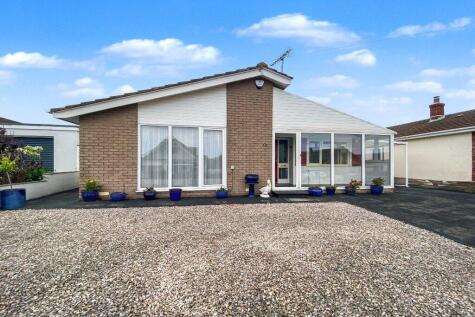 Lichfield Drive, Brixham, Devon, TQ5