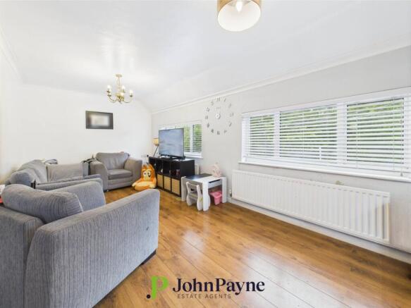 Kitchen/Living Area