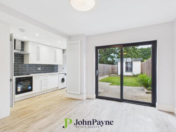 Kitchen / Dining