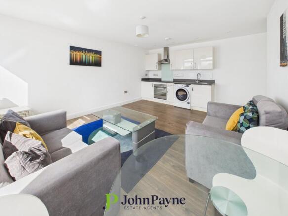 Living / Kitchen