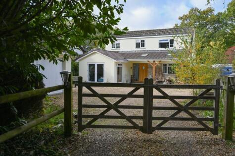 Dewlands Road, Verwood, BH31