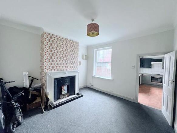 40 Lowfield 10.jpg