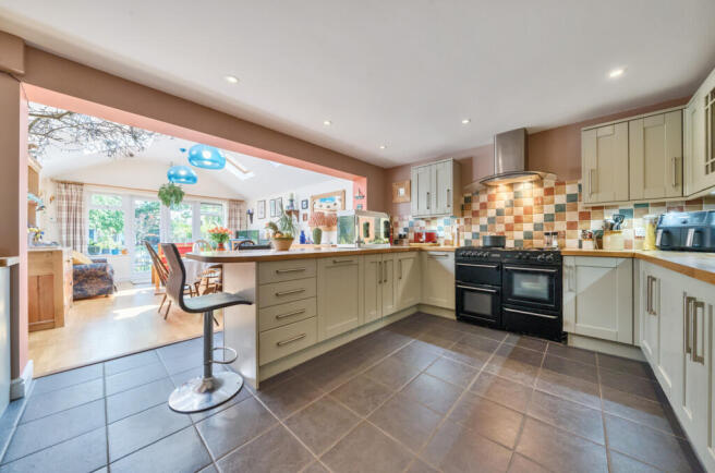 Kitchen/Dining Room