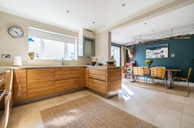 Kitchen/Dining Room
