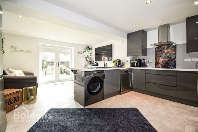 Open plan Kitchen/Living