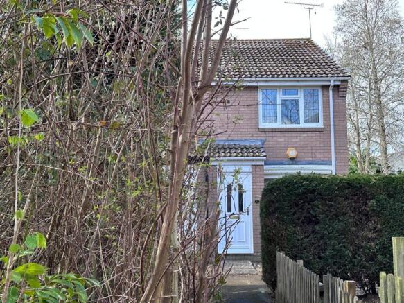2 Bedroom house to Let