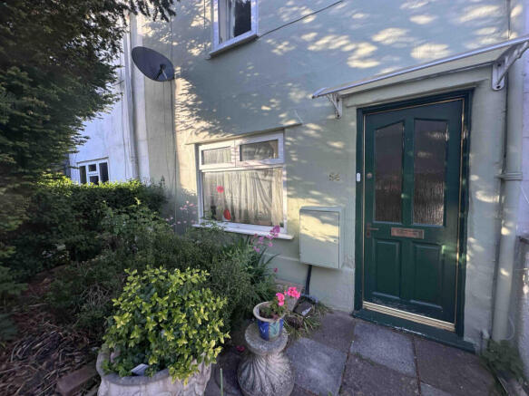 3 bedroom Cottage for rent
