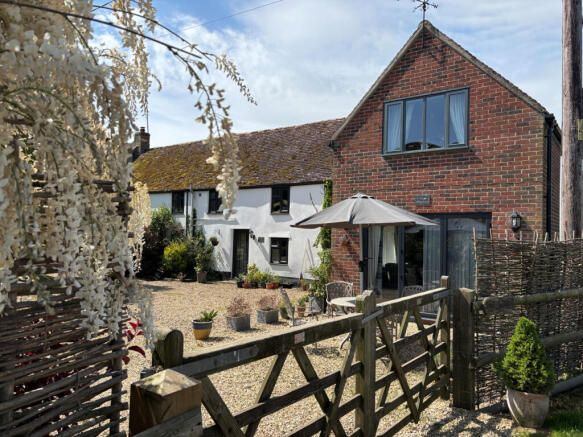 2 bedroom Barn Conversion for rent