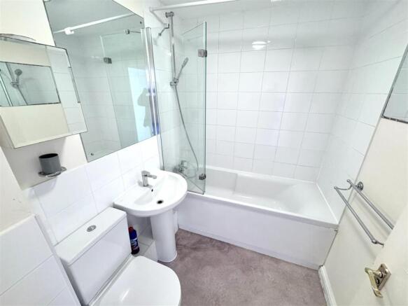 bath 1.jpg