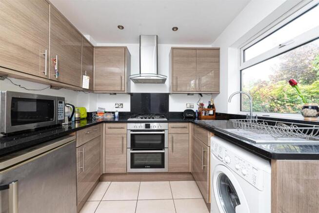 29 Connaught Road (4).jpg