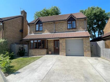 Alder Grove, Crewkerne