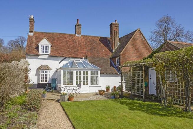 Tudor Cottage 315...