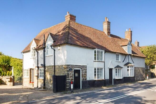 75537_Tudor Cotta...