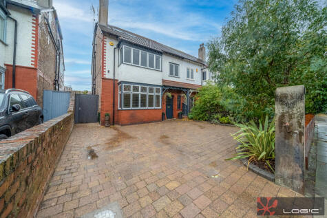Cambridge Road, Liverpool, L23