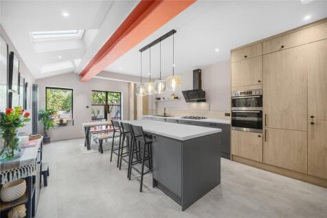 Effingham Road, Harringay, London, N8