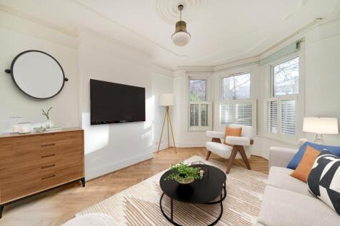 Cornwall Avenue, London, N22