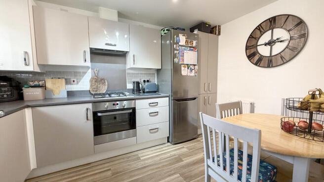 Kitchen/dining ro...