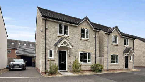 Swallowdale Place, Westbury