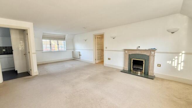 Lounge/dining roo...