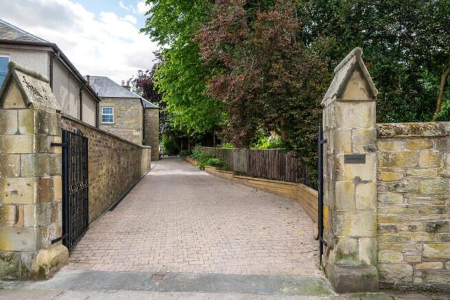Private Driveway