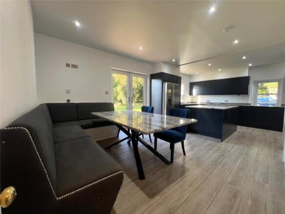 Dining Kitchen