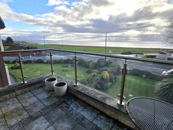 SUN BALCONY