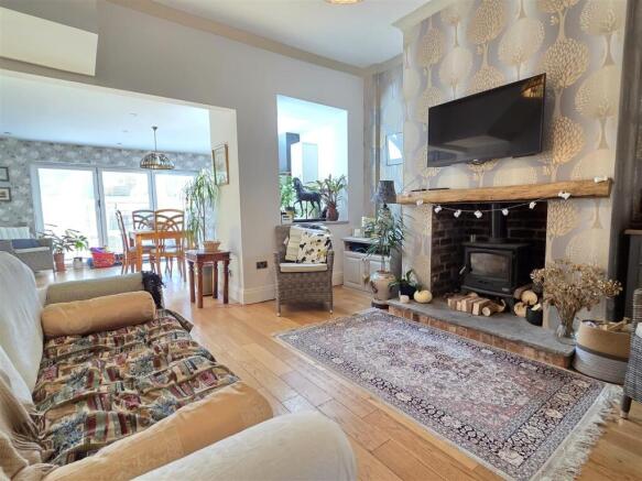 INNER SITTING ROOM