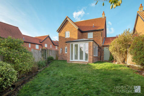 Eddington Way, Easton