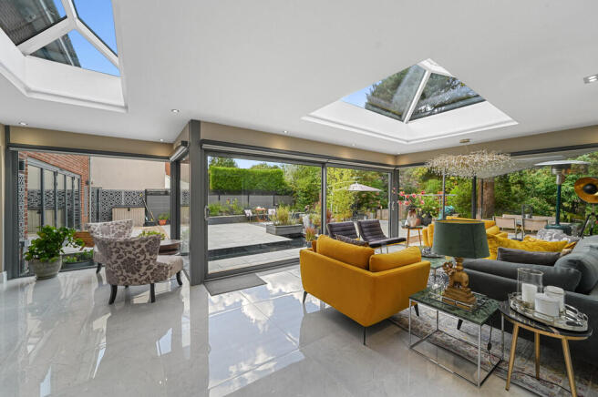 PT-FC(COL)-13Huna...