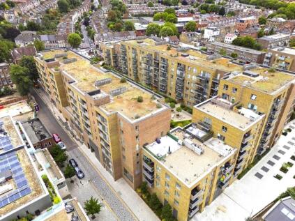 Cooper Court, Smithfield Square, Hornsey, N8