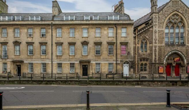 Flat 3 1 Fountain Buildings_Reprocessed-1.jpg