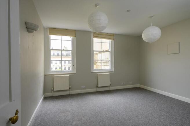 6 Beauford Square-16.jpg