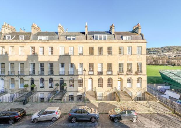 7 Johnstone St-11.jpg