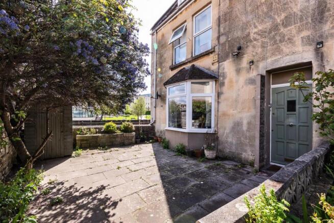 Ground Floor Flat, 7 Onega Terrace, Bath BA1 3AH-1