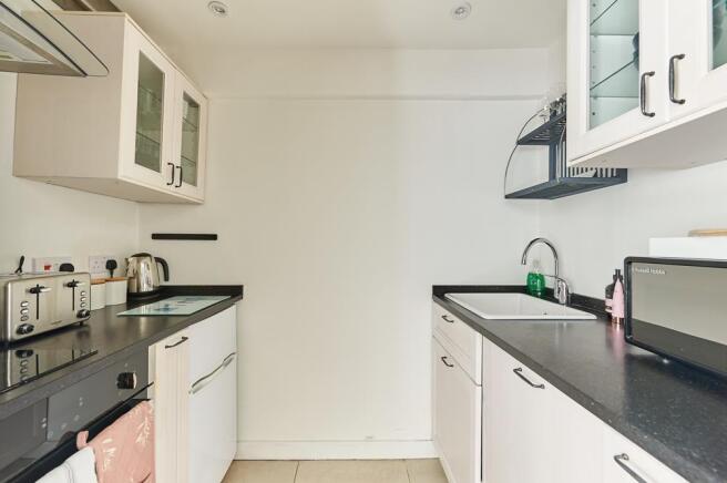 Basement Flat 20 Walcot Terrace -7.jpg